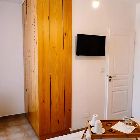 Maison San Giovanni Bed & Breakfast 3*