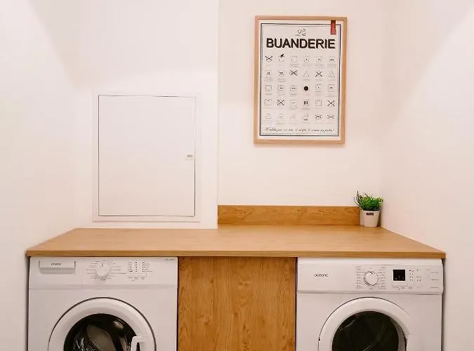 Maison San Giovanni Bed & Breakfast 3*