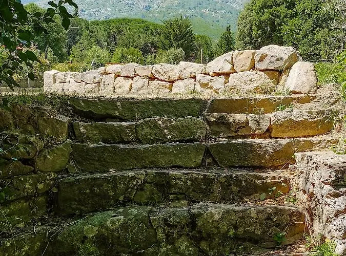 Maison San Giovanni 3*