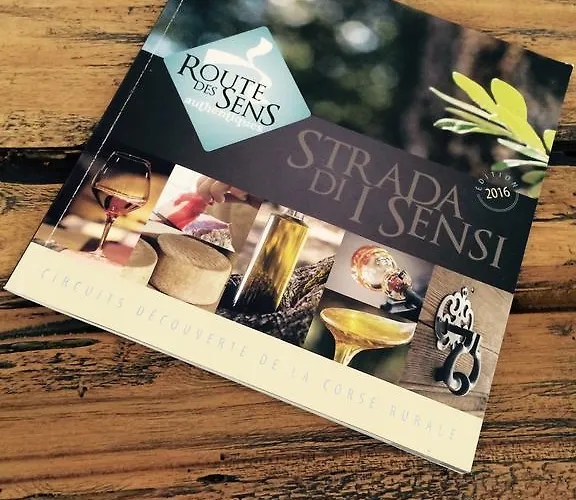 Maison San Giovanni Bed & Breakfast 3*